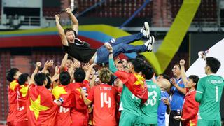U22 Việt Nam vô địch SEA Games 33, HLV Kim Sang-sik lập kỳ tích lịch sử toàn thắng 4 trận chung kết