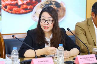 PGS.TS.BS Bùi Thị Nhung “khuyên” doanh nghiệp snack cao cấp dùng màu tự nhiên từ rau củ quả tăng vi chất