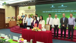 Hơn 100 nhà khoa học chia sẻ về đổi mới công nghệ chọn tạo giống cây trồng