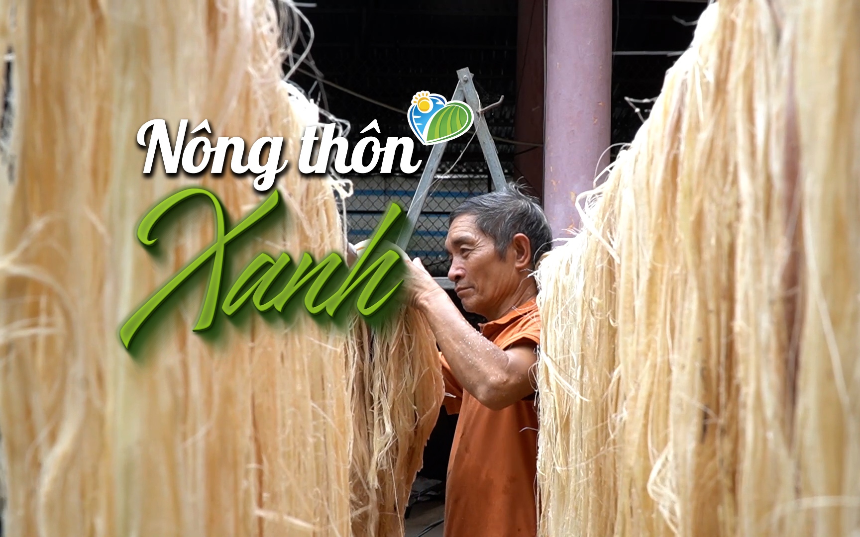 NÔNG THÔN XANH: “Hô biến” phế phẩm từ cây chuối thành sản phẩm xanh thân thiện với môi trường