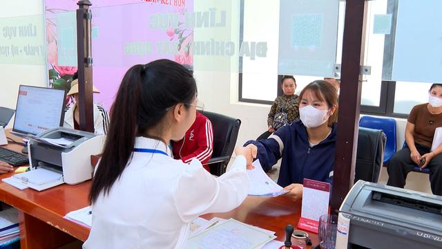 Sơn La đổi mới từ cơ sở, chính quyền hai cấp lắng nghe dân, phục vụ dân