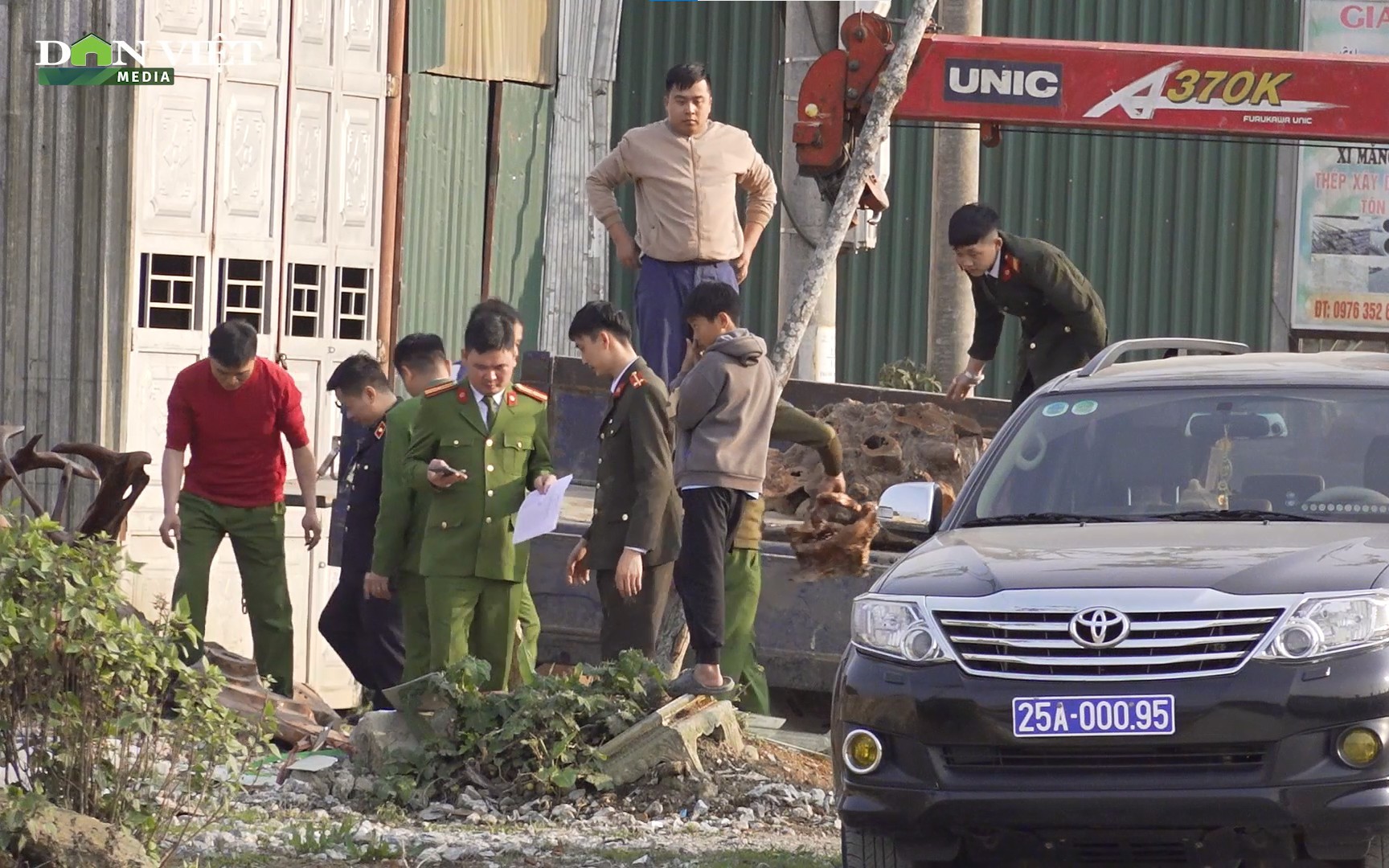 Lai Châu: Sau phản ánh của Dân Việt, lực lượng chức năng đã kiểm tra và xử lý nhiều xưởng gỗ ở huyện Sìn Hồ