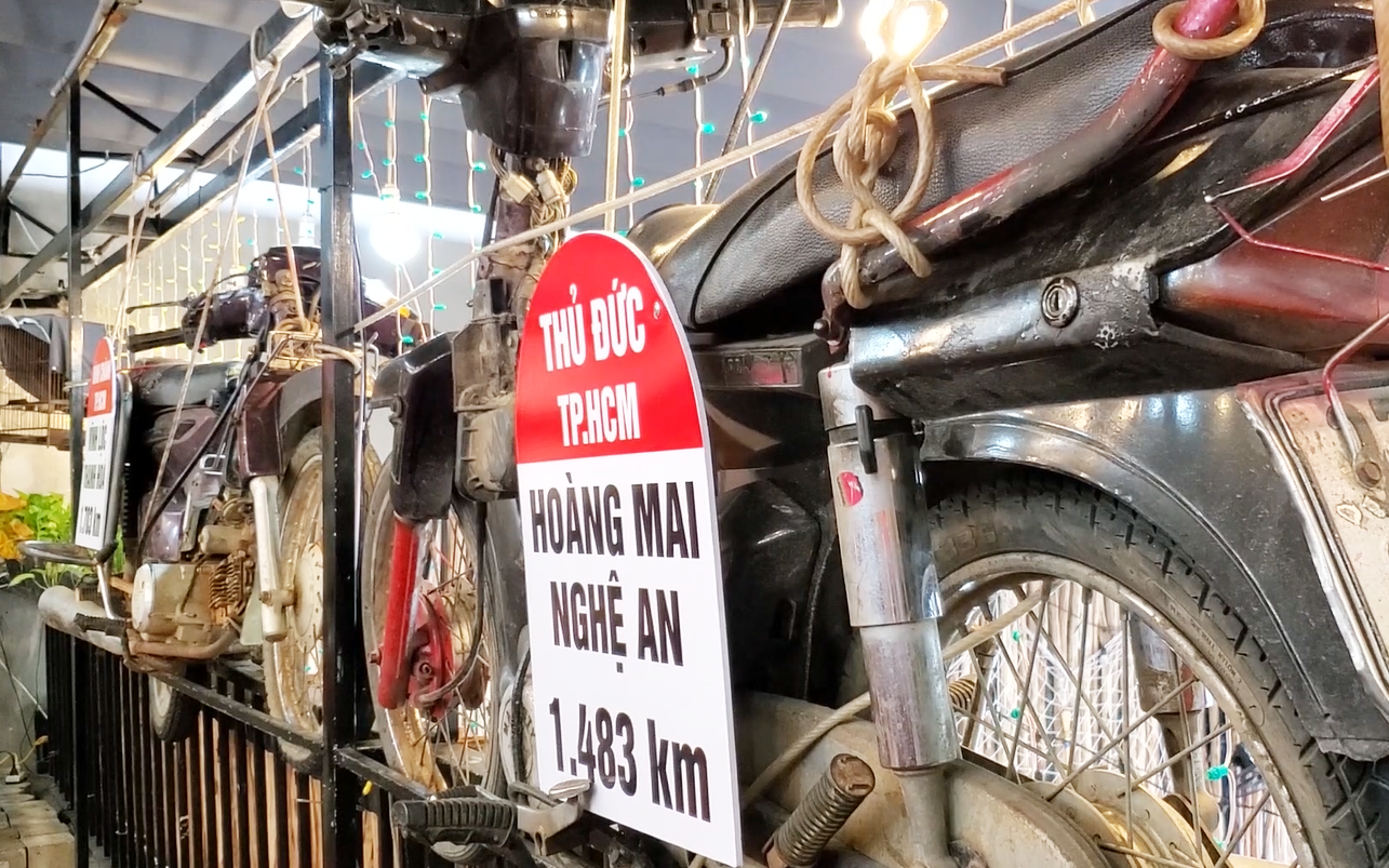Ảnh: Xúc động câu chuyện "đổi mới lấy cũ" tại Đà Nẵng