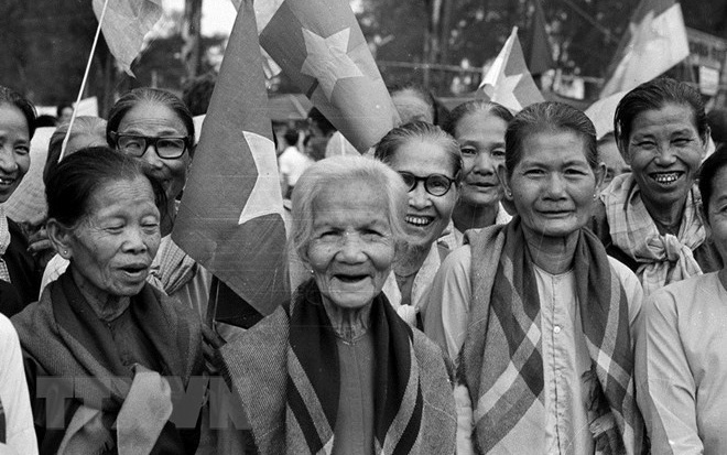 Đây là những hình ảnh chân thực nhất trong ngày giải phóng miền Nam 30/4/1975