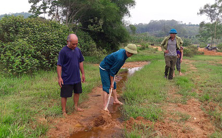 Nông dân bất lực nhìn ruộng bị vùi lấp: Ban QLDA Nông nghiệp Hà Tĩnh nói đã làm tròn trách nhiệm?