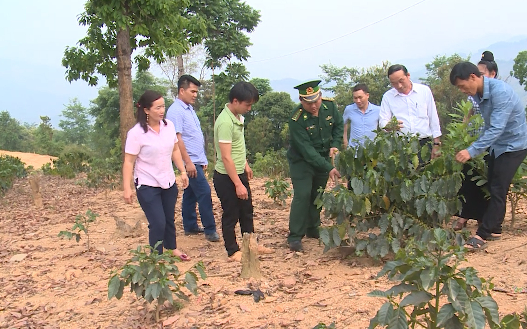 Giúp dân thoát nghèo ở vùng biên giới Sơn La (Kỳ 2): Đảng soi đường, đời sống nhân dân được ấm no