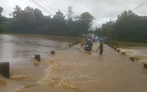 Sẵn sàng ứng phó với áp thấp nhiệt đới có khả năng mạnh lên thành bão