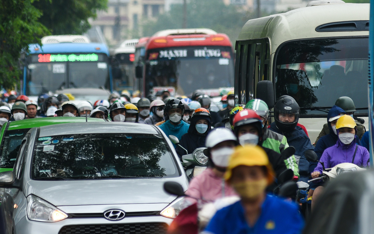 Cửa ngõ phía Nam Thủ đô ùn tắc kéo dài sau kỳ nghỉ lễ kéo dài 3 ngày