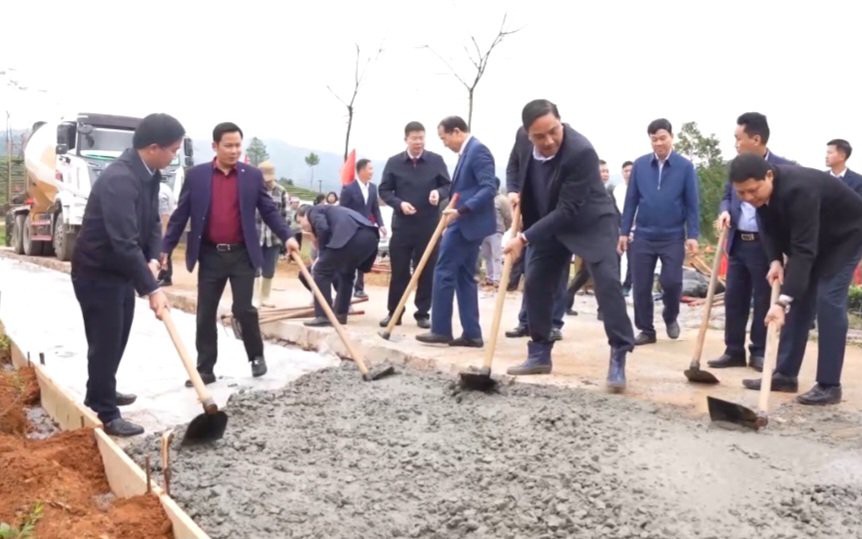 Lào Cai: Phát động phong trào thi đua "Chung sức xây dựng nông thôn mới"