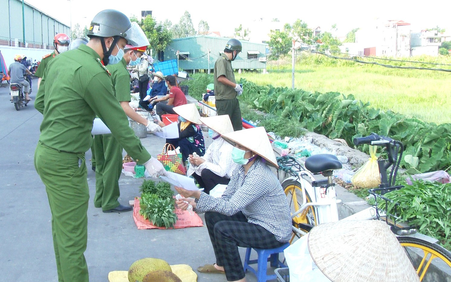 Hải Dương: Siết chặt công tác quản lý cư trú, kiểm soát chặt chẽ người về từ vùng dịch