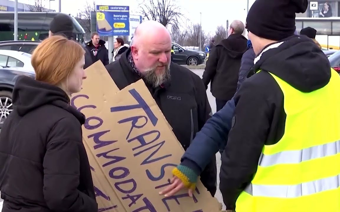 Người đàn ông Đức đi gần 1.000 km đến biên giới Ba Lan - Ukraine để giúp người tị nạn