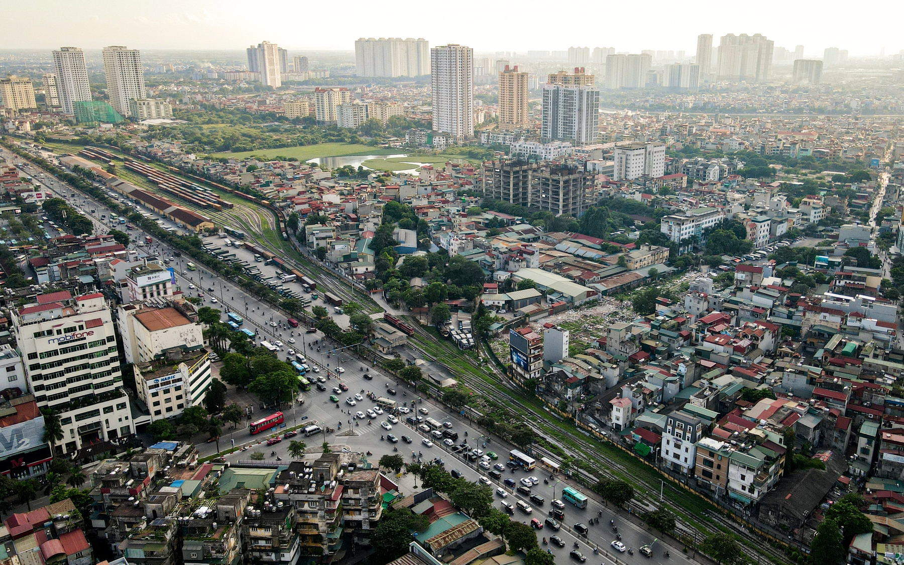 Hà Nội: Vị trí thi công hầm chui Giải Phóng - Kim Đồng trị giá gần 600 tỷ đồng nhìn từ camera bay