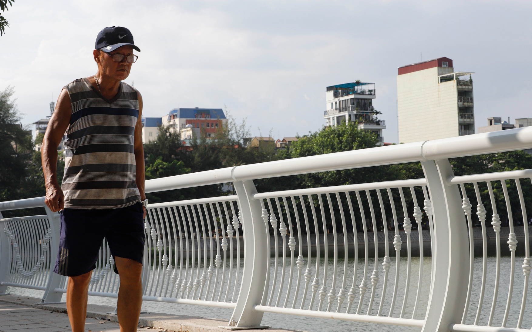 Hồ Xã Đàn từng bước 