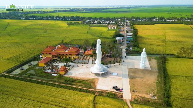 Thăm ngôi chùa ngự trên "ngọn núi" cao 10 mét với nhiều huyền tích kỳ bí ở An Giang