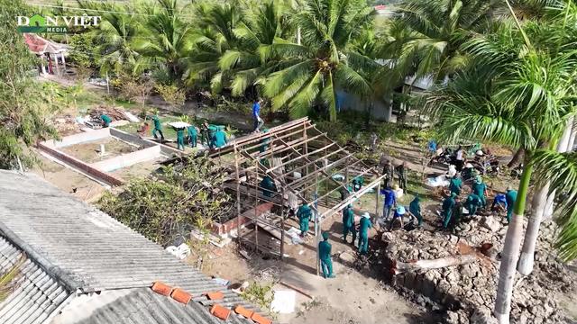 Những căn nhà đại đoàn kết ở vùng đất mũi